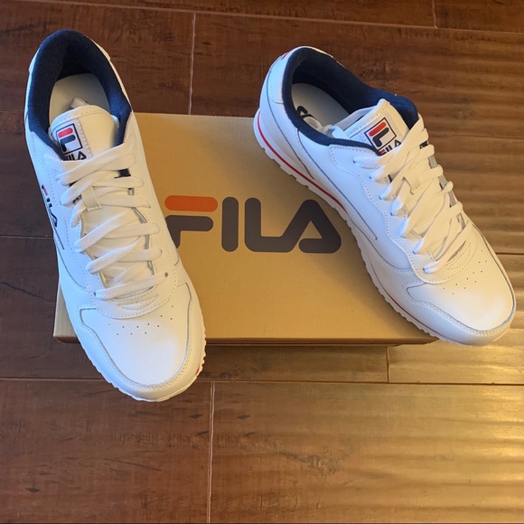 FILA USA Euro Jogger Sneaker - Picture 2 of 5